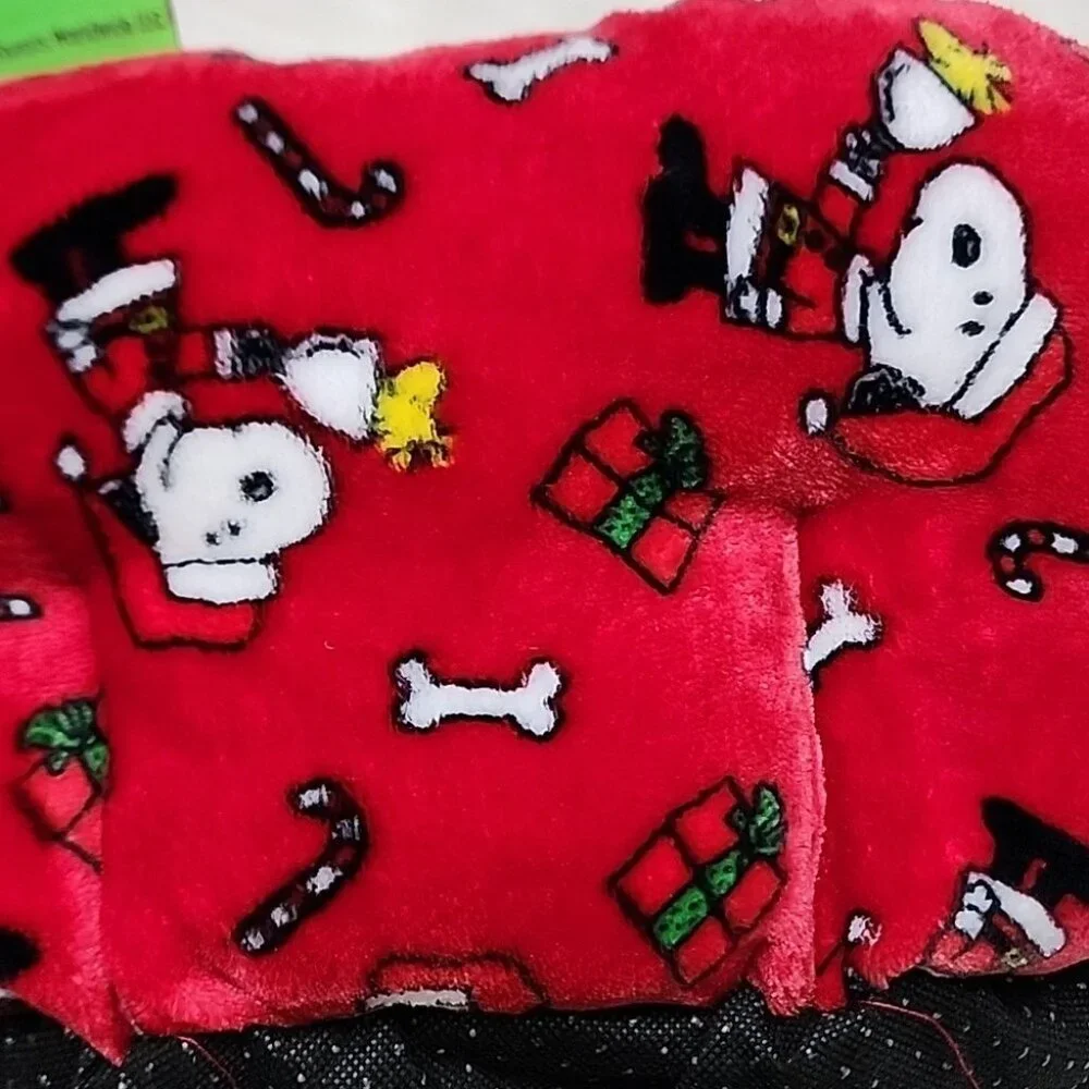 Charlie Brown Snoopy Christmas Pet Cat Dog Bed New With Tags 2025 Red Multicolor